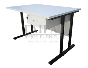 โต๊ะทำงาน TC-1201