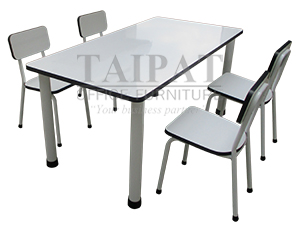 โต๊ะเก้าอี้นักเรียนอนุบาล 4 ที่นั่ง T-CH-005-HPL2