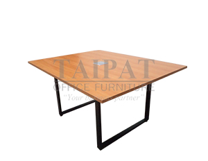 โต๊ะประชุมขาเหล็ก STU-151200 (4-6ที่นั่ง)