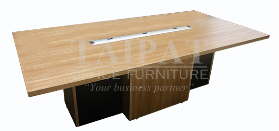 HOME Bradstreet Marzipan Cream Renu Chair_1